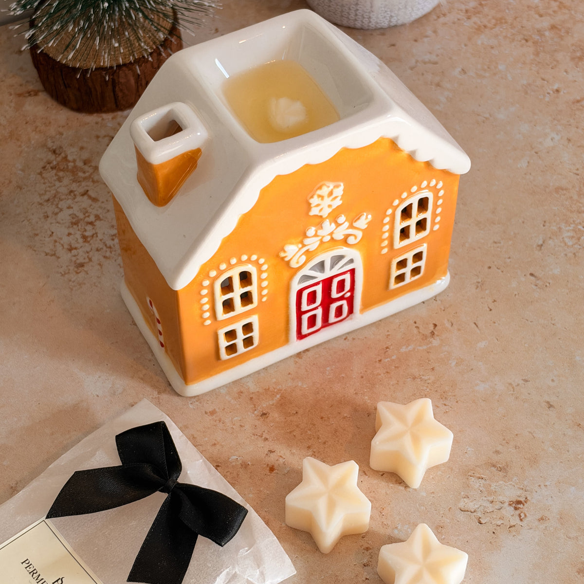 Gingerbread house wax melt