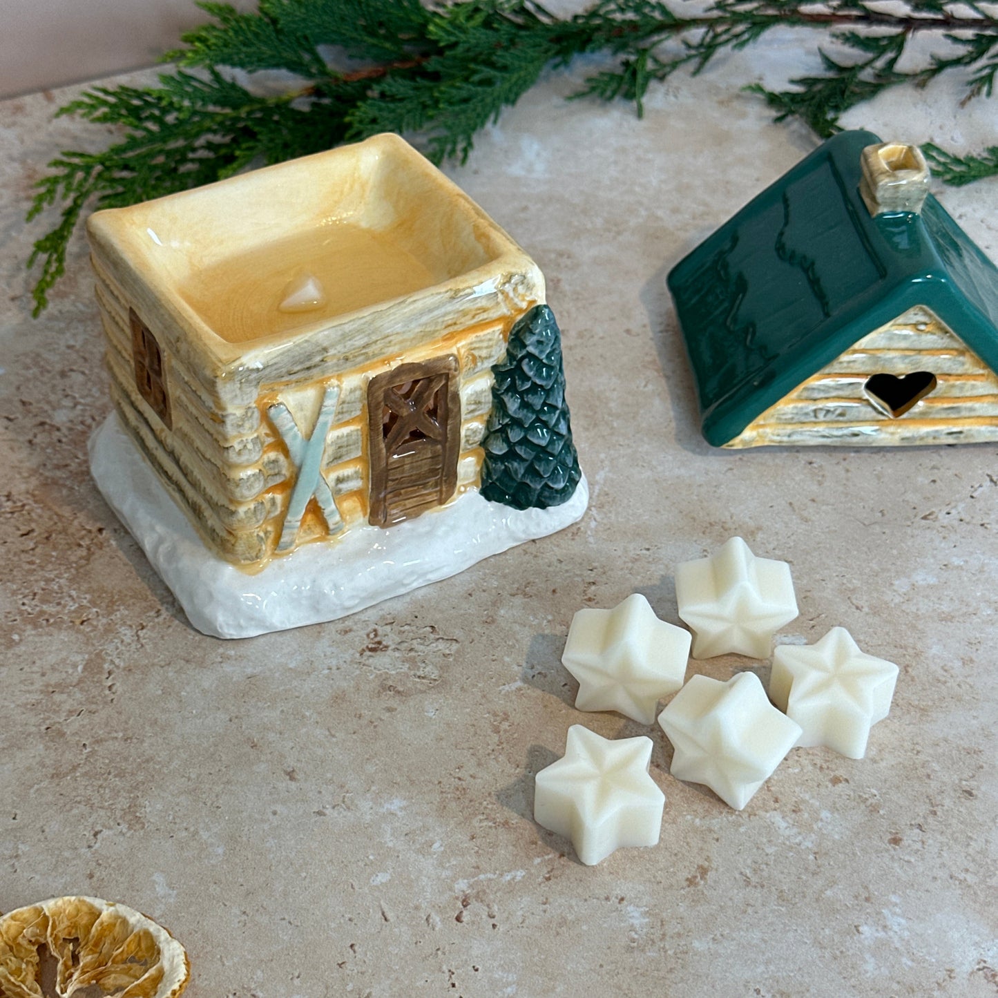 Cabin Ski Chalet Wax Burner