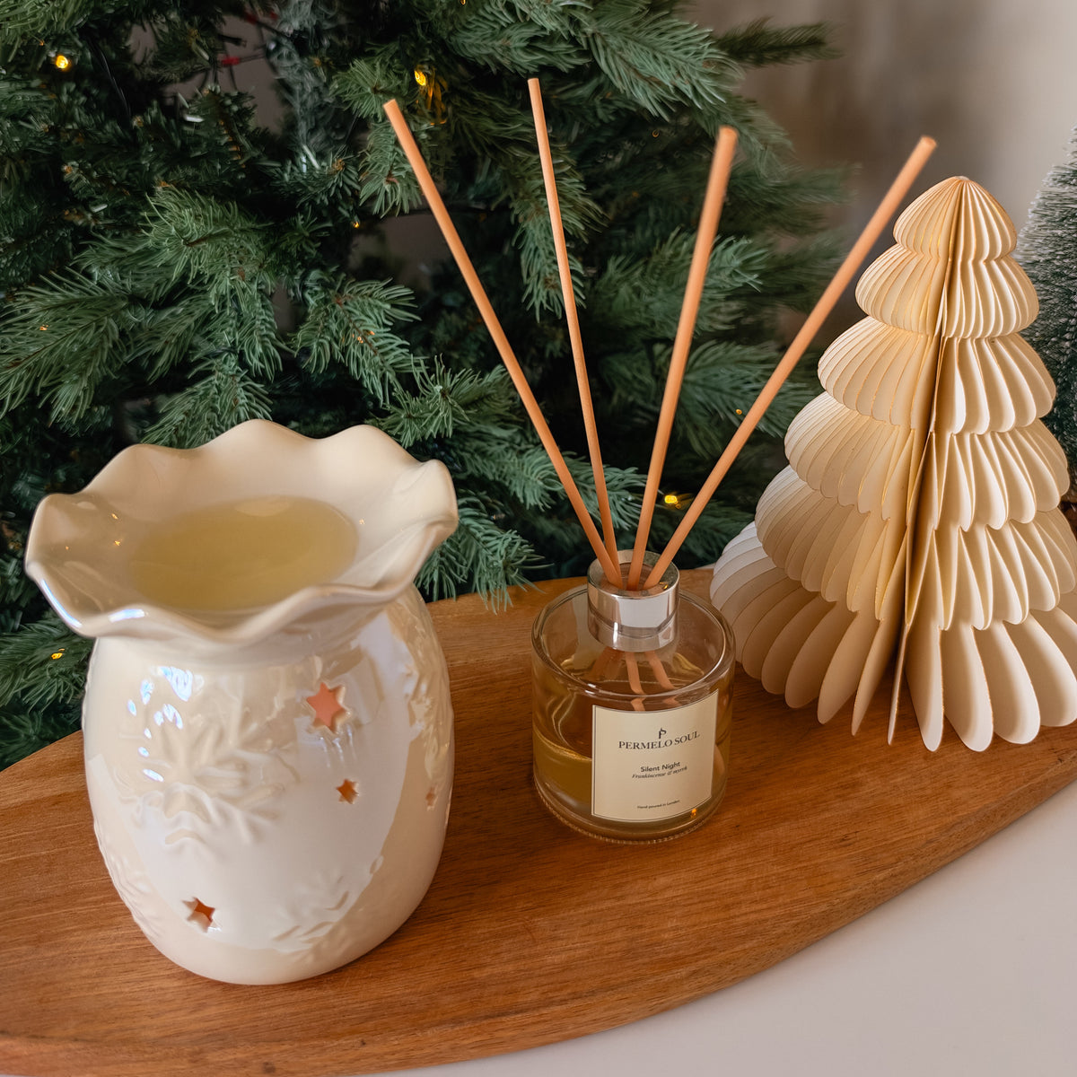 White Snowflake Oil Burner & Wax burner
