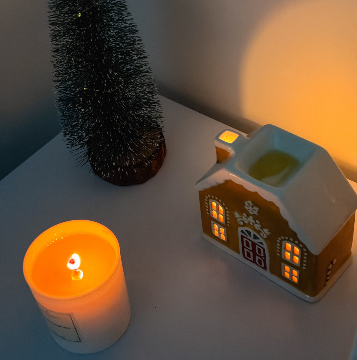 Gingerbread House Soy Candle