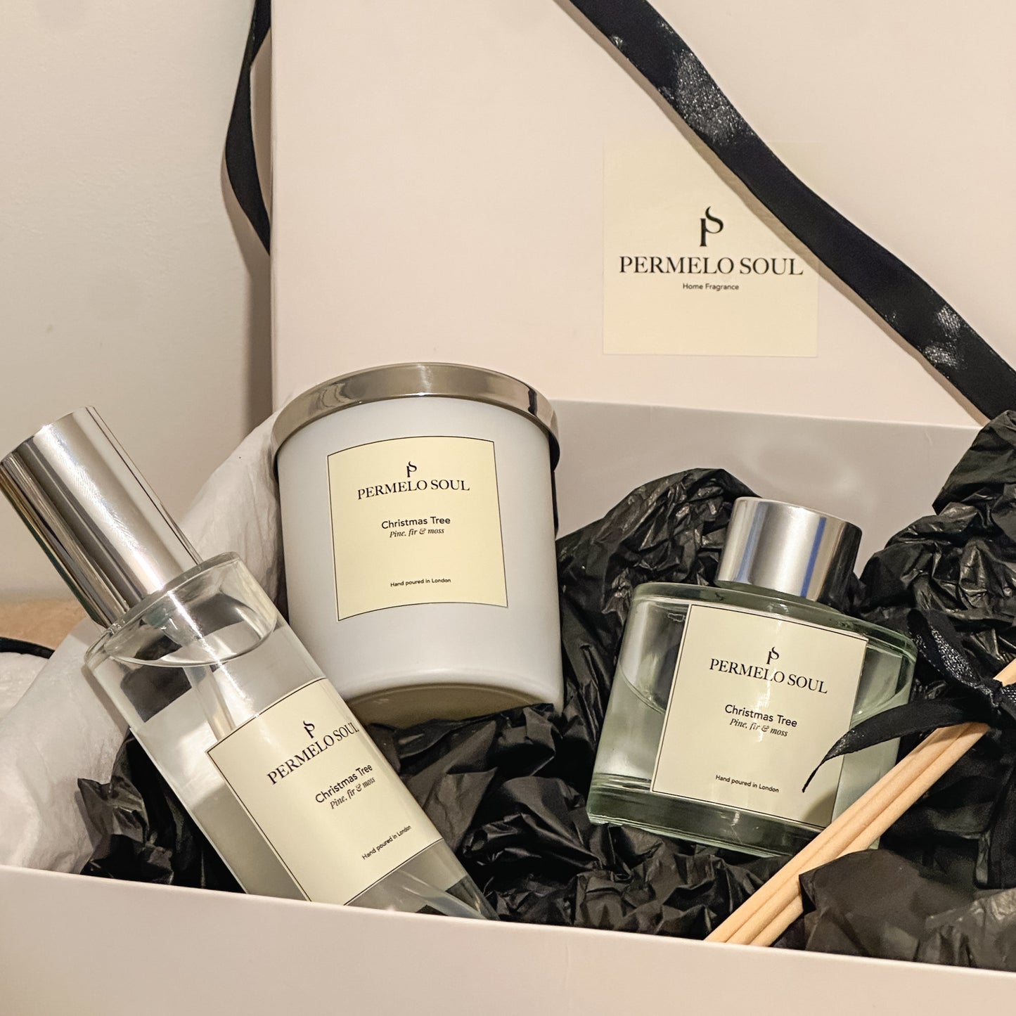 Candle, Reed Diffuser & Room Spray Gift box – Christmas Collection