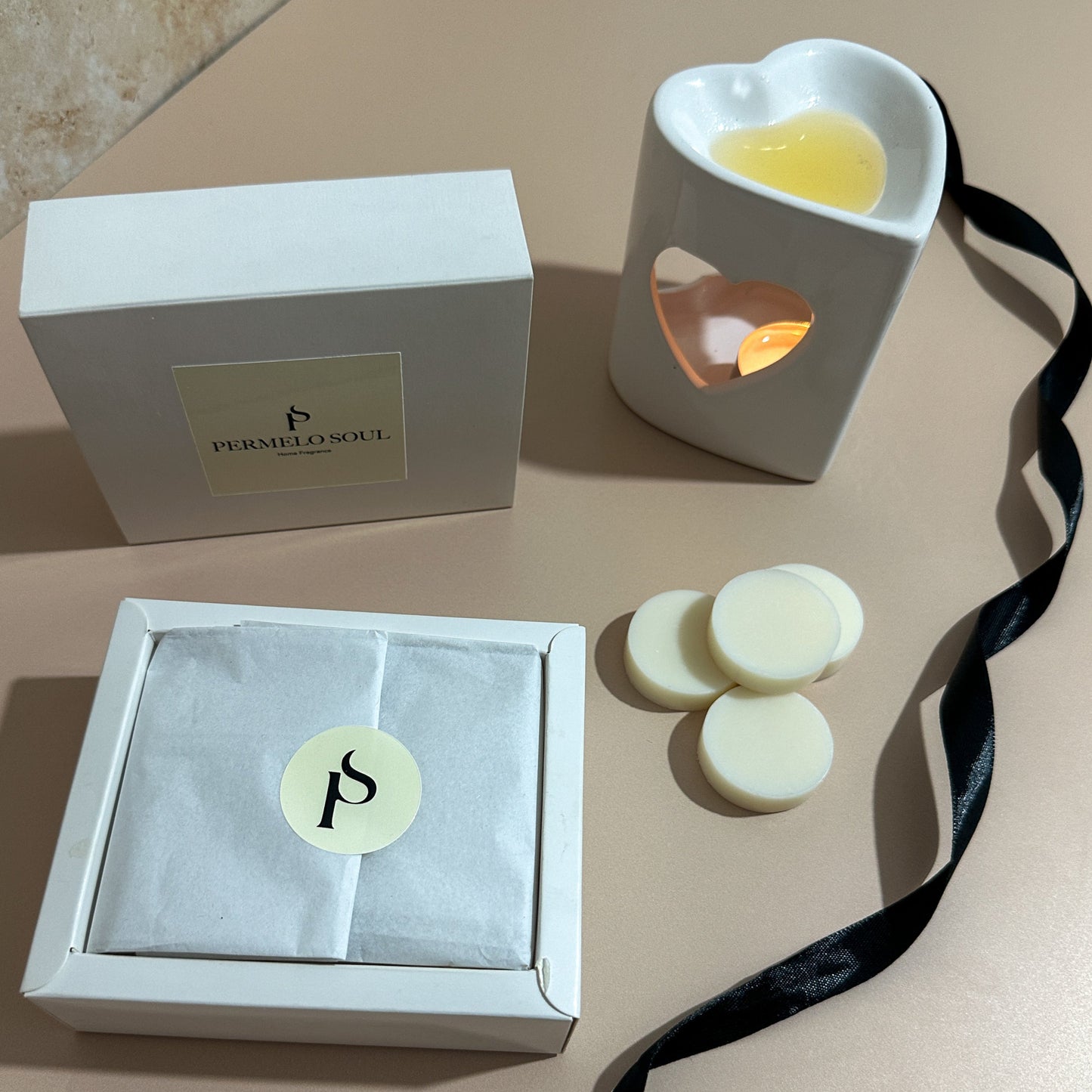 Pear & Freesia - wax Melt