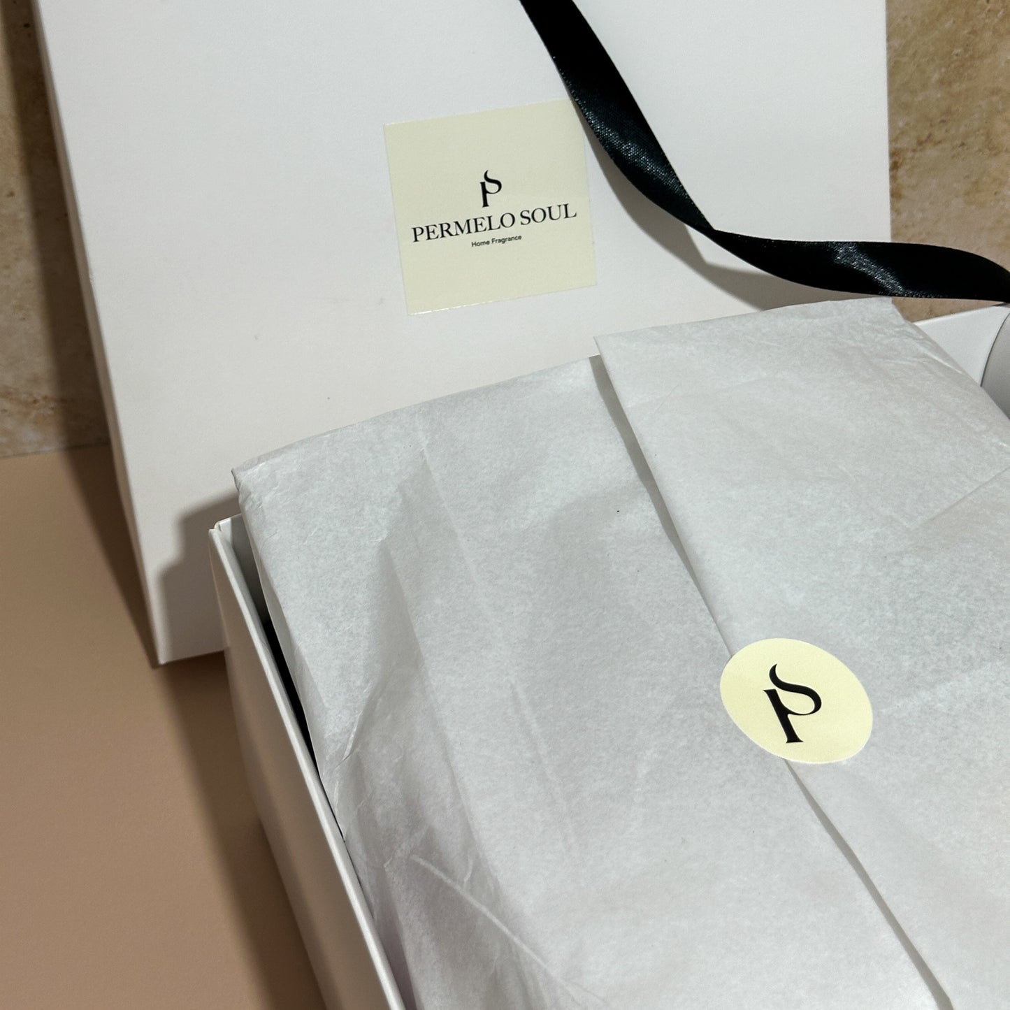 Candle, Reed Diffuser & Room Spray Gift box – Christmas Collection